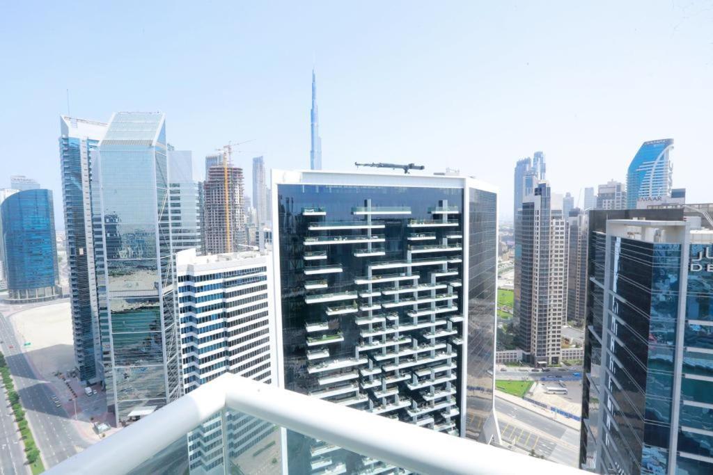 Damac Maison Prive Deluxe Studio With Burj-Khalifa View Dubaj Zewnętrze zdjęcie